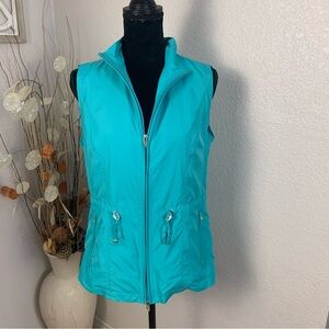 Laura T classics athletic sleeveless workout cover, 2 pockets, front zipper